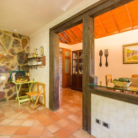 With Pool And Sea Views In Banana Plantation By Canaryscape Villa