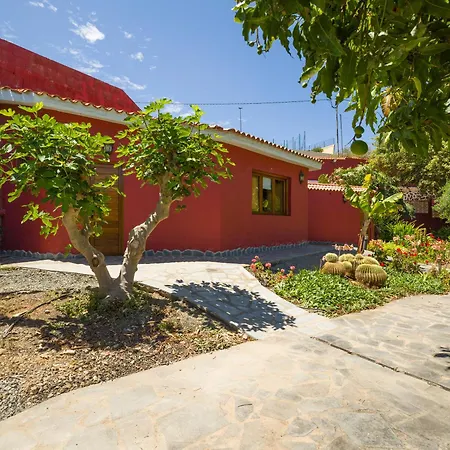 With Pool And Sea Views In Banana Plantation By Canaryscape Arucas