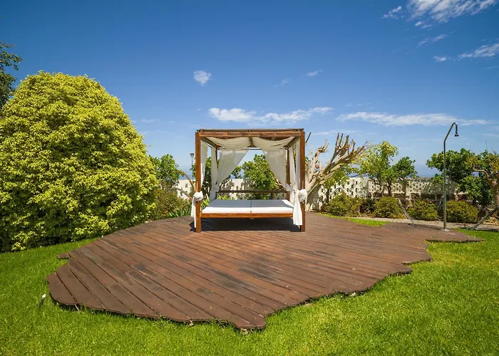 With Pool And Sea Views In Banana Plantation By Canaryscape Villa